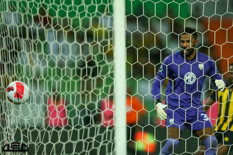 محمد العويس (ياسر بخش)