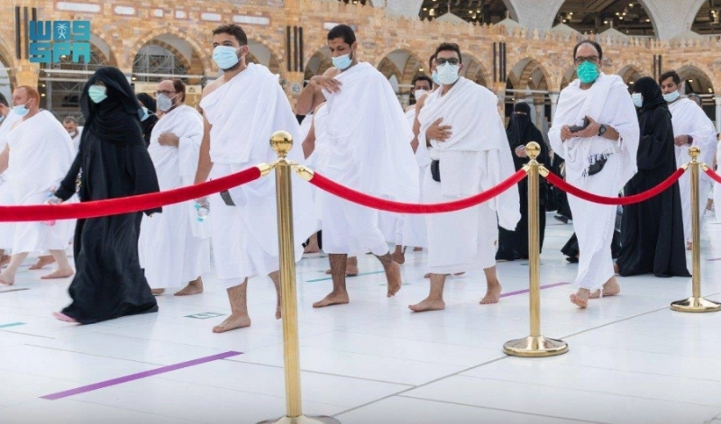 حواجز فصل مسار كبار السن وذوي الإعاقة (مكة)