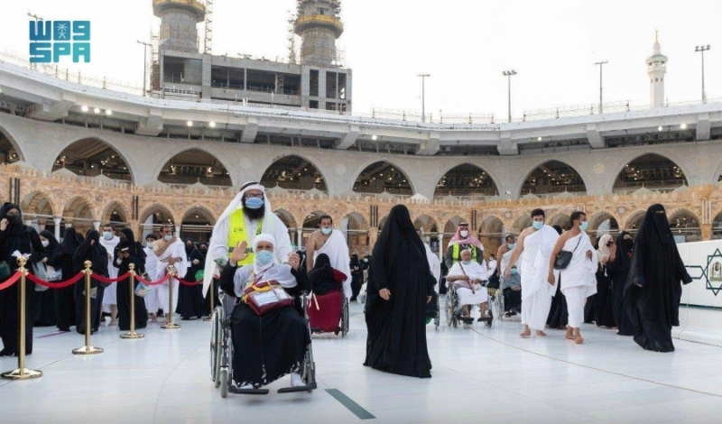 حواجز فصل مسار كبار السن وذوي الإعاقة (مكة)
