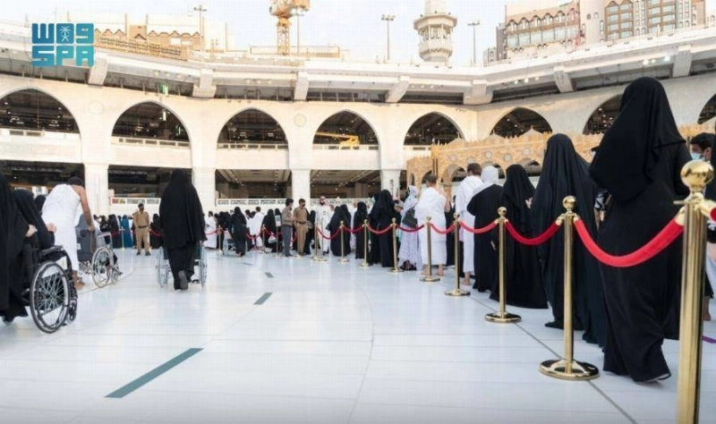 حواجز فصل مسار كبار السن وذوي الإعاقة (مكة)