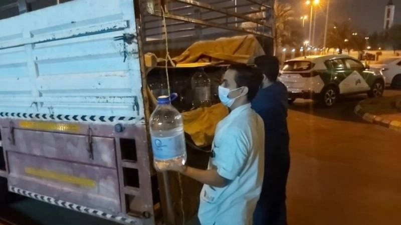 الشاحنة المحملة بعبوات زمزم (مكة)