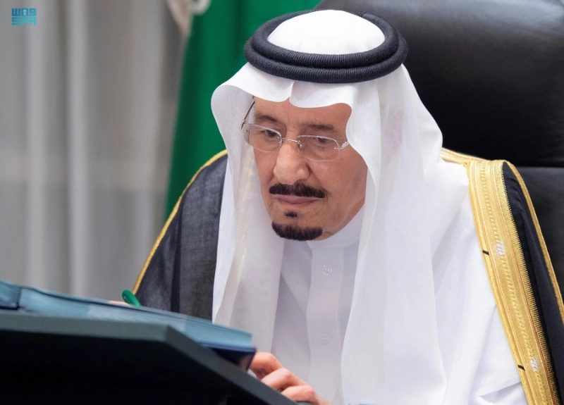 خادم الحرمين لدى ترؤسه جلسة مجلس الوزراء (واس)