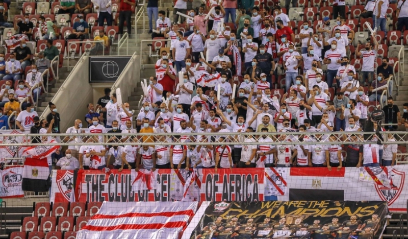 جمهور الزمالك خلال المواجهة أمس (مكة)