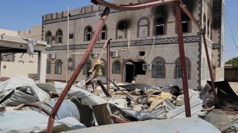 منزل المحافظ بعد ضربه بصاروخ (مكة)