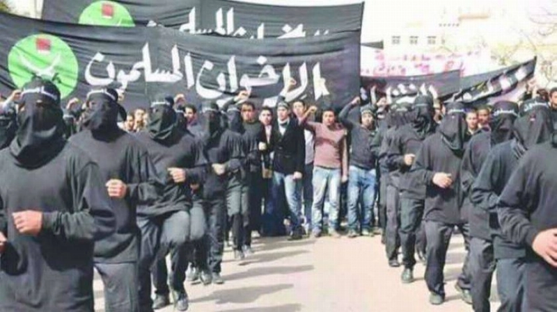 أرشيفية لاستعراض قام به شباب الإخوان في مصر (مكة)