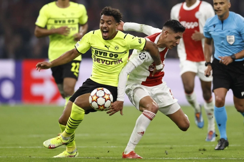 دورتموند وأياكس بدوري أبطال أوروبا (د ب أ)