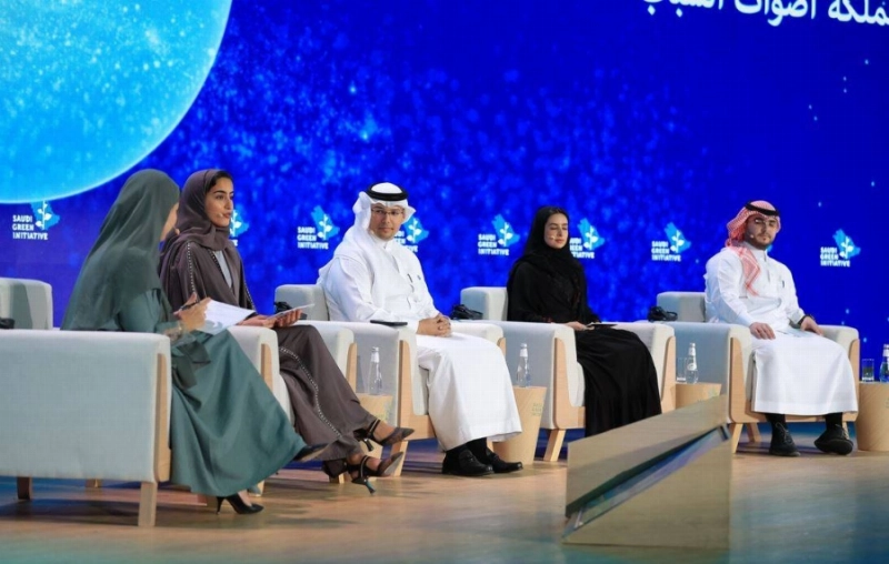 مشاركون في الجلسة الافتتاحية (مكة)