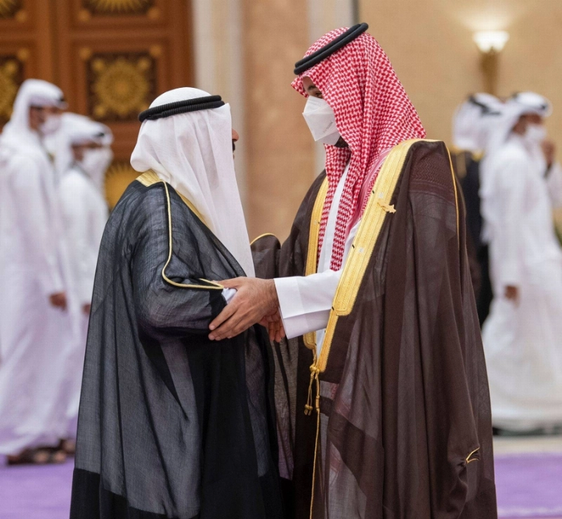 الأمير محمد بن سلمان لدى استقباله الشيخ مشعل الصباح (واس)