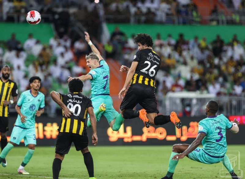 الاتحاد والأهلي في الدوري