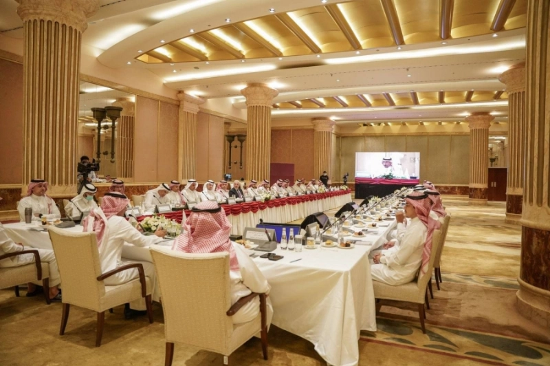 حضور الاجتماع