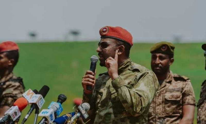 آبي أحمد في الصفوف الأمامية للجبهة (مكة)
