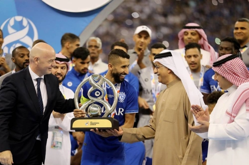 سلمان آل خليفة توج الهلال بدوري أبطال آسيا (مكة)