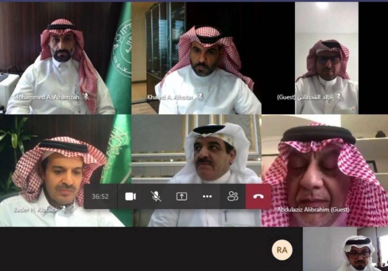 حضور الورشة (غرفة الرياض)