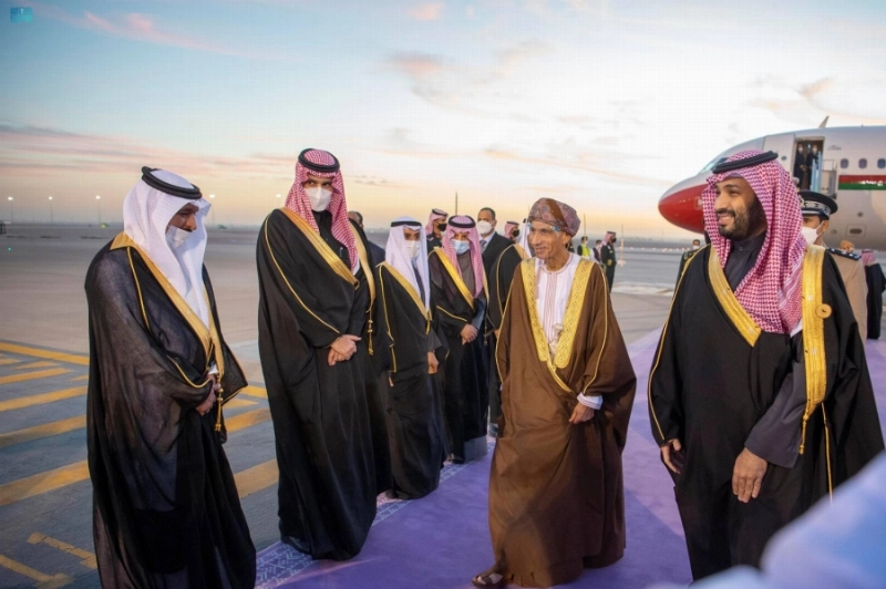 الأمير محمد بن سلمان خلال استقباله فهد آل سعيد (واس)