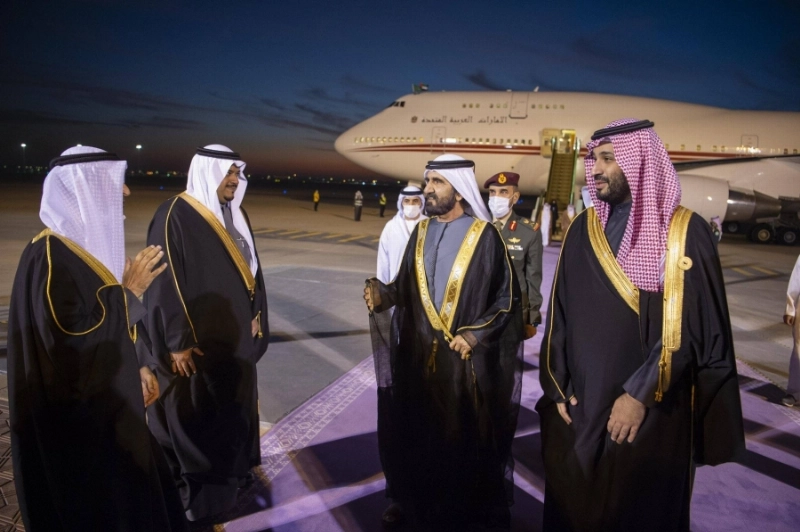 الأمير محمد بن سلمان خلال استقباله محمد آل مكتوم (واس)