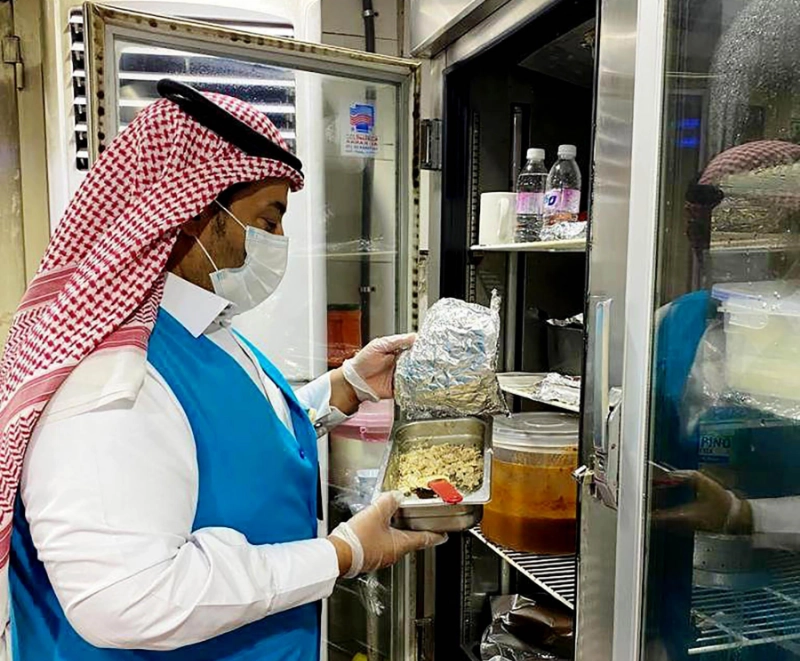 من الجولات الرقابية (مكة)