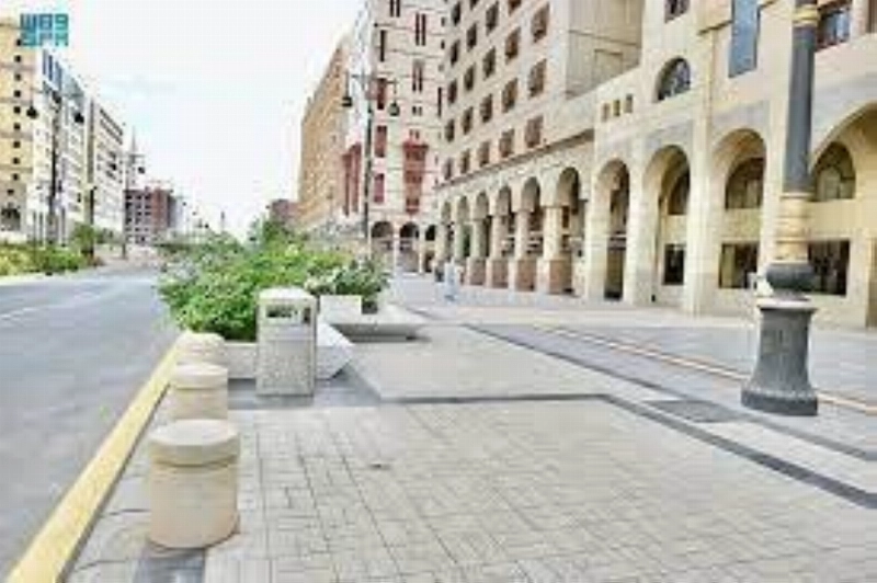 رصيف لصف السيارات (مكة)