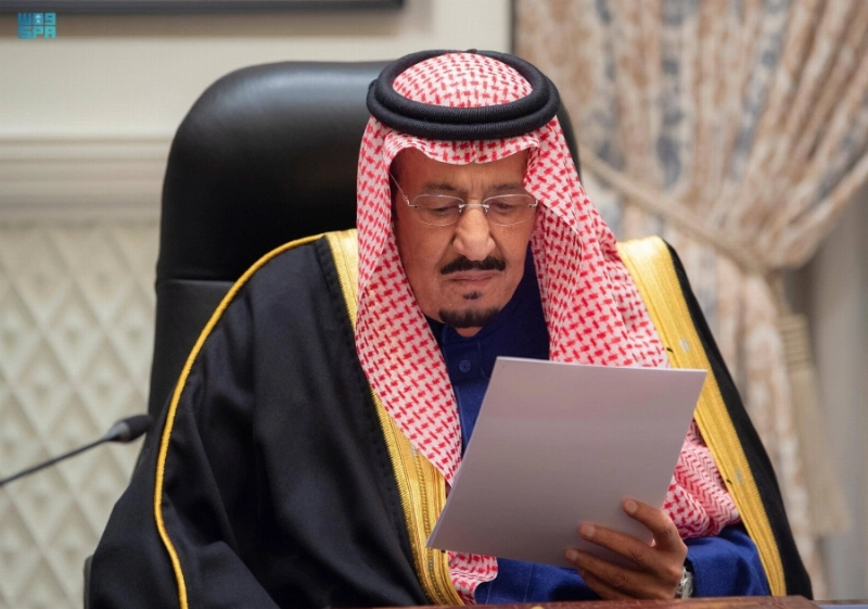 خادم الحرمين يلقي خطابه