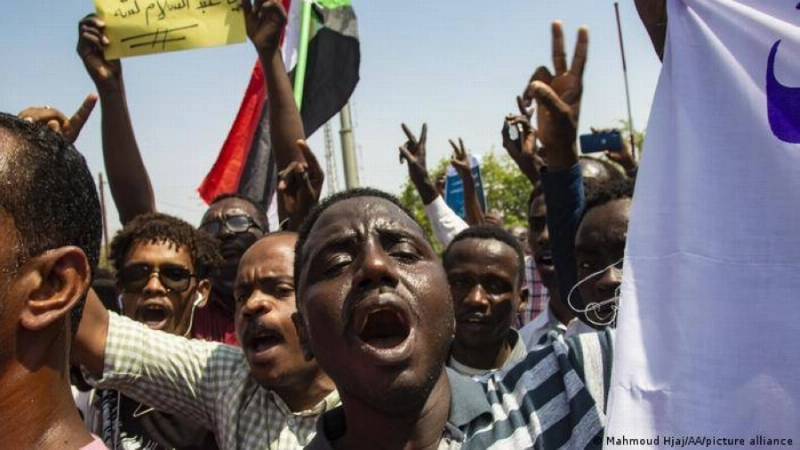 جانب من المظاهرات السودانية (مكة)