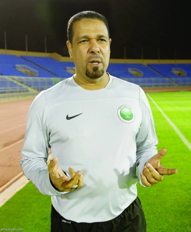 يوسف عنبر