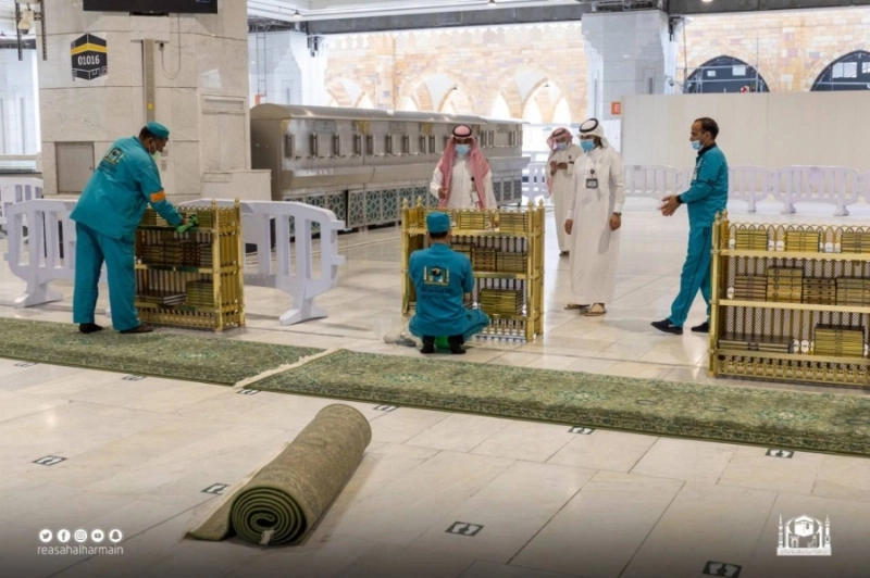 تنظيف المصاحف