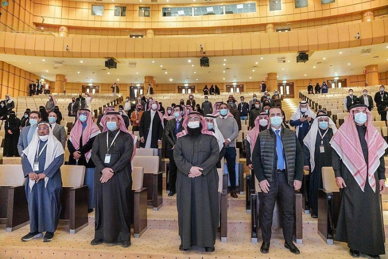 نائب وزير الصناعة والثروة المعدنية يفتتح منتدى البوليمر الدولي ومعرض مصنّعي اللدائن 2022