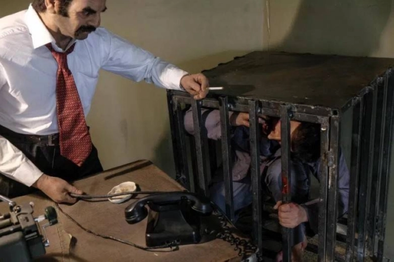 فظائع ترتكب بحق المعتقلين