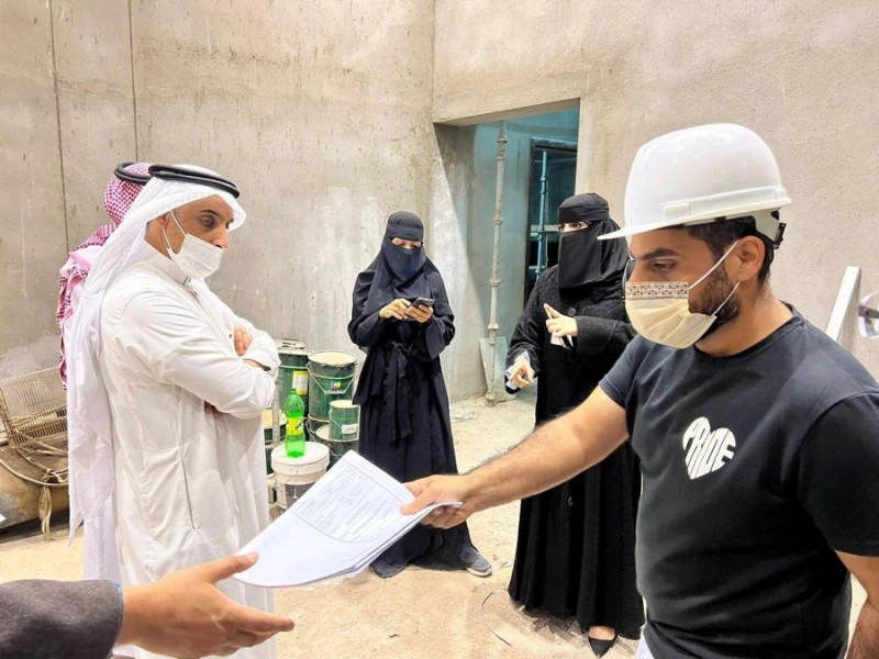 نائب محافظ المؤسسة العامة للتدريب التقني والمهني للخدمات المساندة يتفقد تقنية بنات الطائف