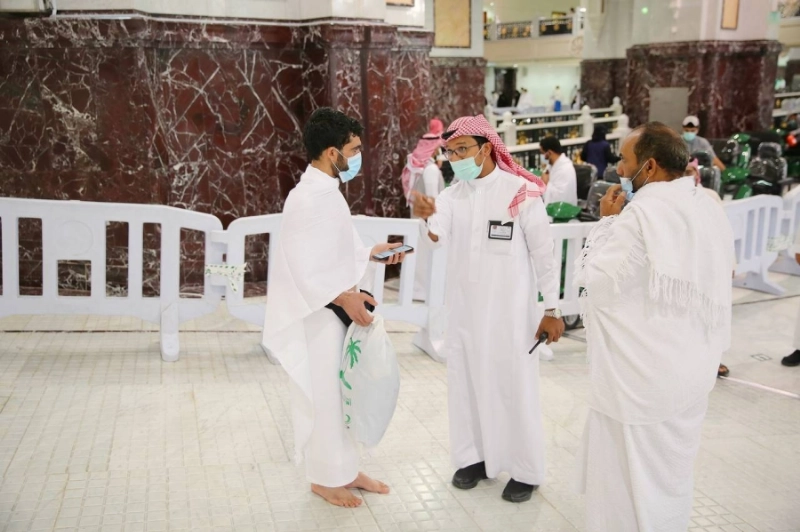 جولات رقابية على الخدمات المقدمة بالمسجد الحرام (مكة)