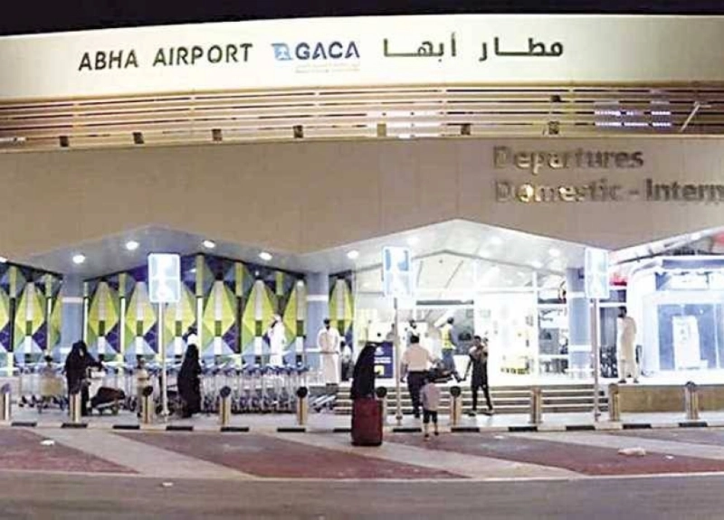 حركة طيران طبيعية في مطار أبها (مكة)