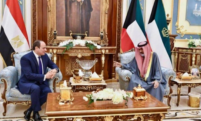 أمير الكويت لدى لقائه الرئيس المصري (مكة)