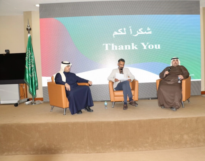 الحواس والسحيم يردان على استفسارات شركات الأجهزة الطبية خلال المنتدى (مكة)