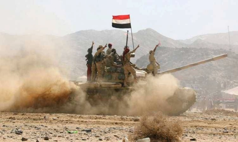إحدى مقاتلات الجيش اليمني (مكة)