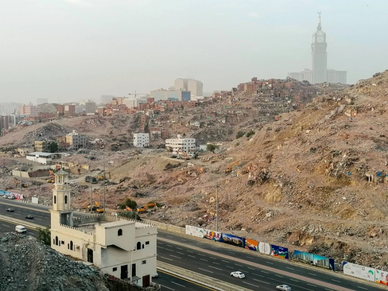 نكاسة مكة بعد الإزالات (أنس الحارثي)
