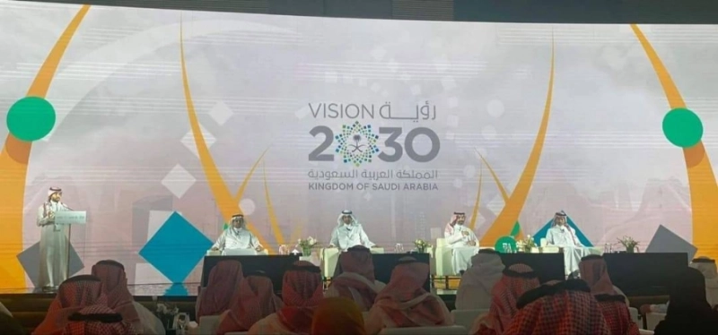 الوزراء خلال المؤتمر الصحفي بالرياض