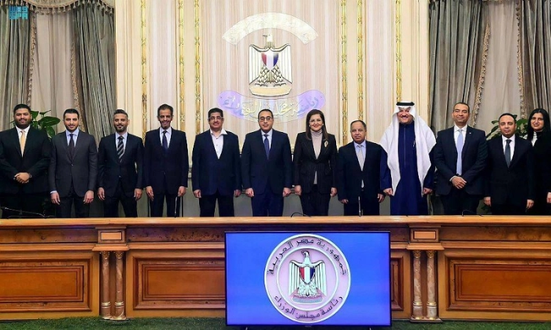 على هامش توقيع الاتفاقية (مكة)