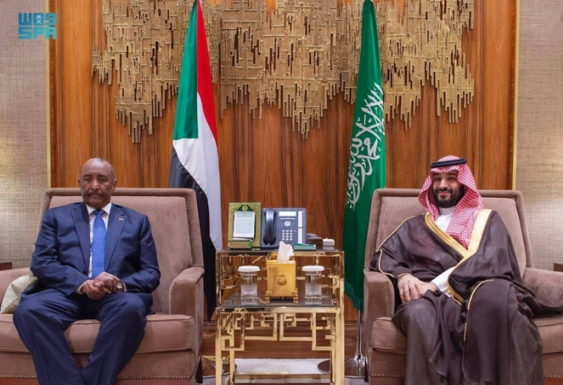 الأمير محمد بن سلمان خلال لقائه عبدالفتاح البرهان (واس)