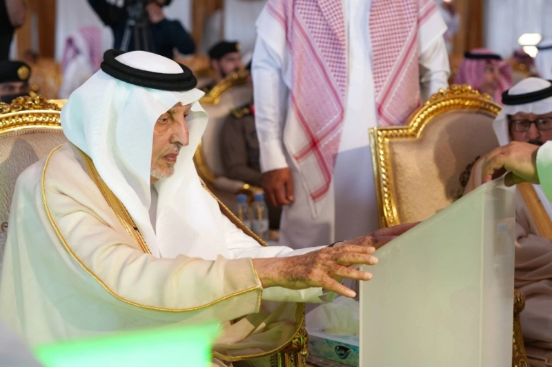 الأمير خالد الفيصل يدشن المدينة الذكية (مكة)