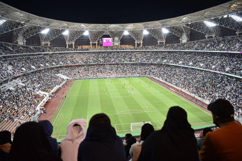 جماهير الأخضر بملعب الجوهرة