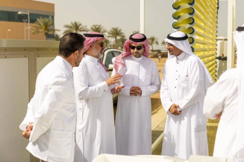 من إطلاق مشروعاً تعاونياً لتطوير صناعة الطحالب في السعودية