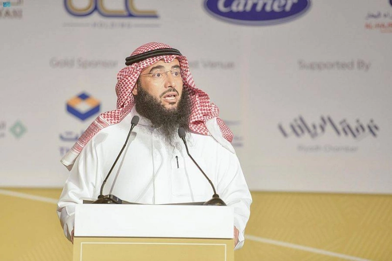 الزامل خلال إلقاء كلمته (مكة)