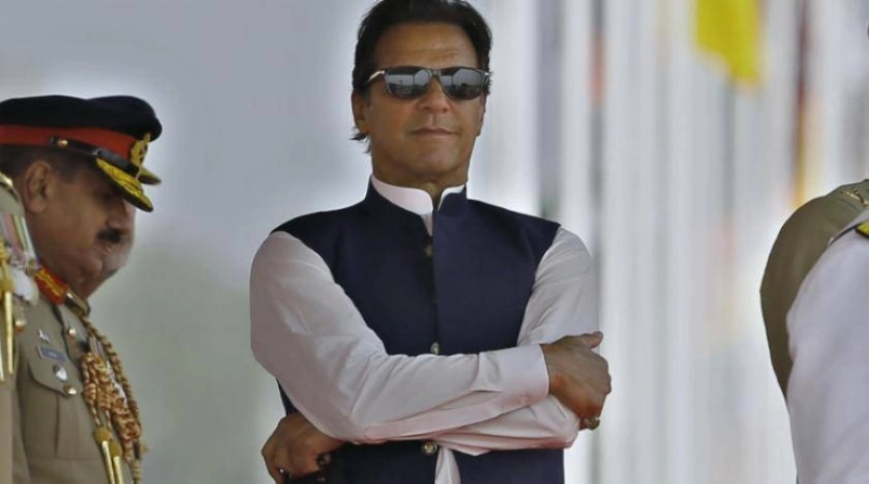 عمران خان يبدو فخورا بانتصاره (مكة)