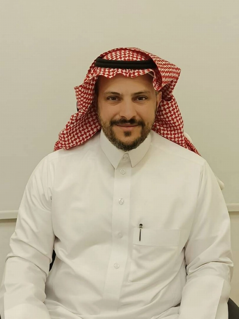 الدكتور معاذ المشوخي
