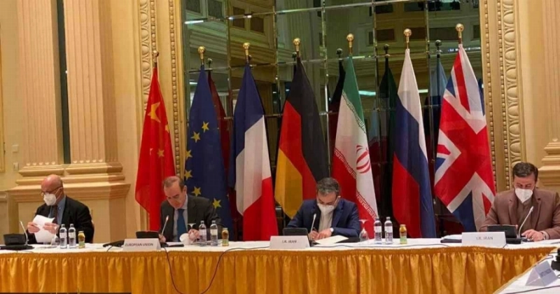 جانب من مفاوضات فيينا (مكة)