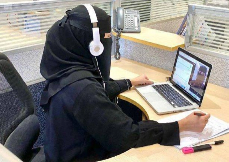توفير الاحتياجات أساس نجاح التعليم الالكتروني (مكة)