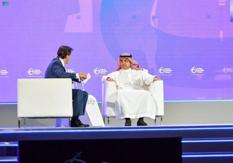 رئيس هيئة الطيران مشاركا في المؤتمر