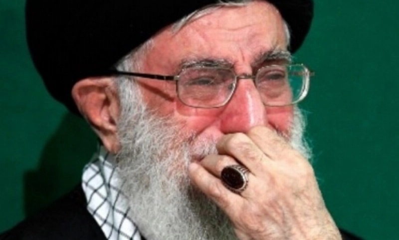 علي خامنئي