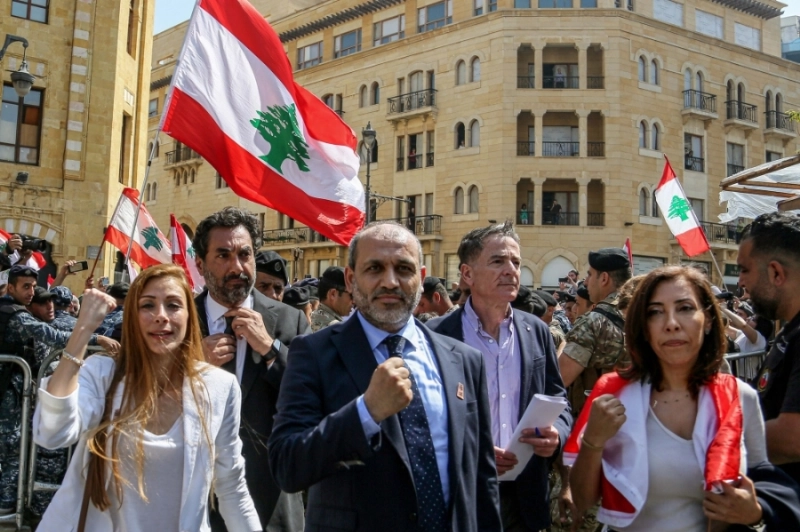 مسيرة نواف التتغيير نحو البرلمان (د ب أ)