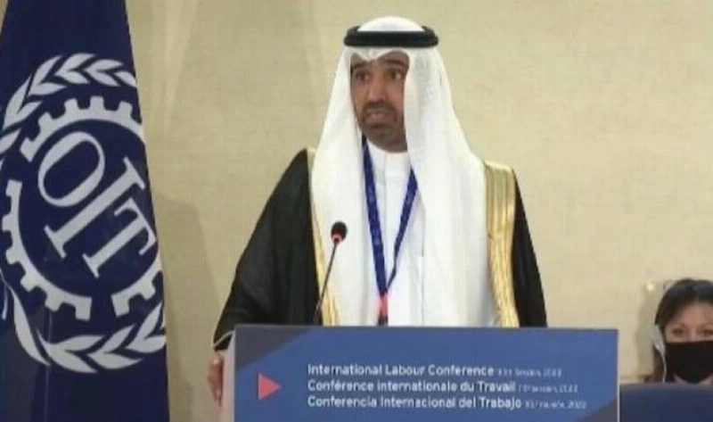 الراجحي خلال إلقاء الكلمة