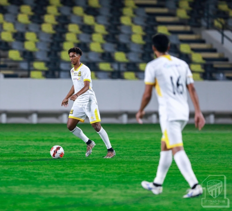 نايف عسيري